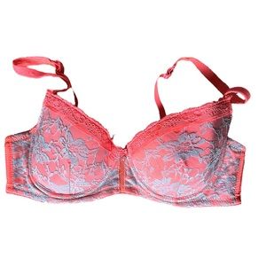 Pucker Up Bra | 38D